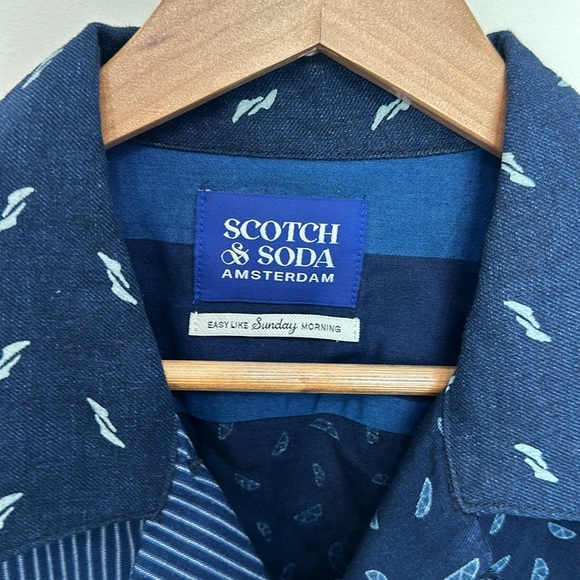 Scotch & Soda Brand casual button-up shirt short sleeved, mixed pattern. - Picture 3 of 5